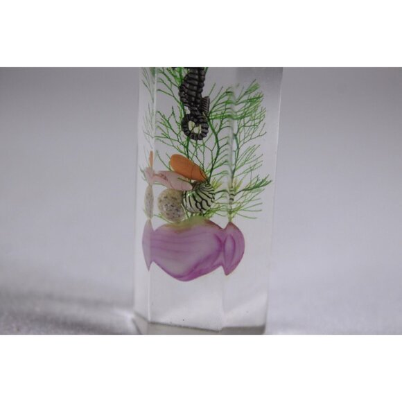 Vintage lucite clear float faux seahorse shells bottle opener tourist souvenir - Picture 7 of 12